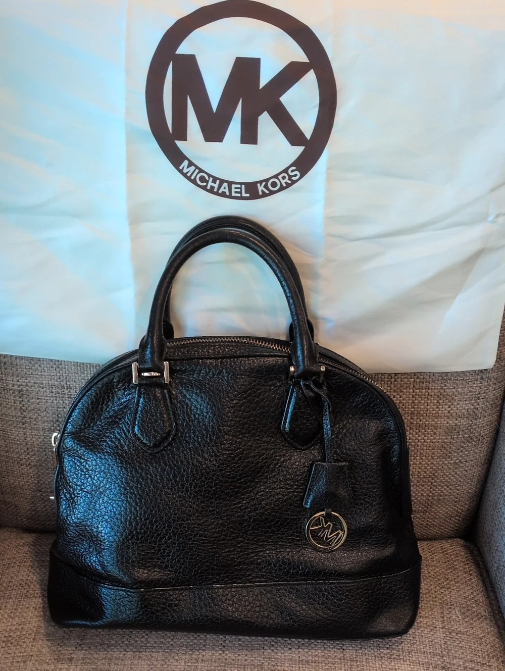 Michael Kors Smthe Dome Black Leather Satchel
